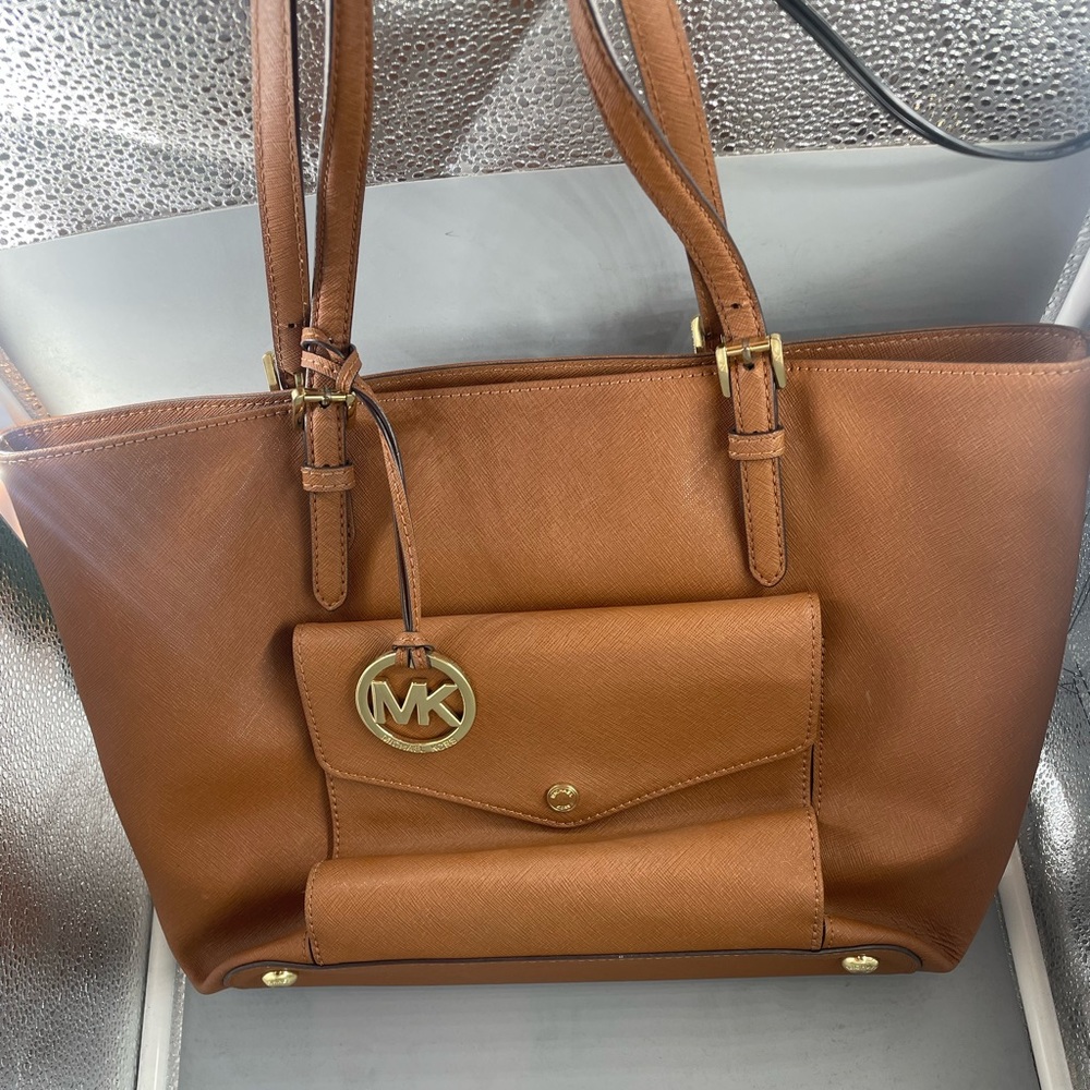 Michael Michael Kors Jet Set